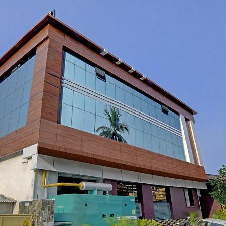 Treebo Trip Majestic Inn Thampanoor Thiruvananthapuram Exteriér fotografie