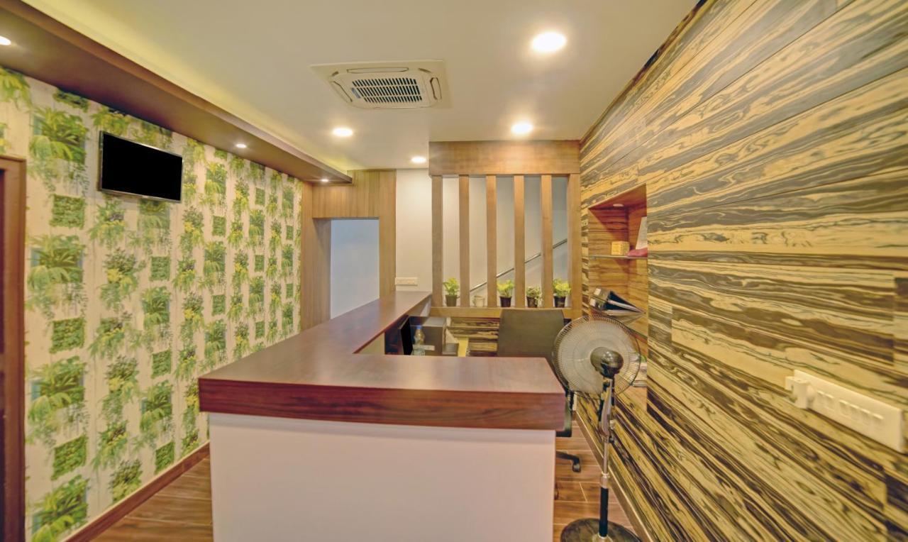 Treebo Trip Majestic Inn Thampanoor Thiruvananthapuram Exteriér fotografie