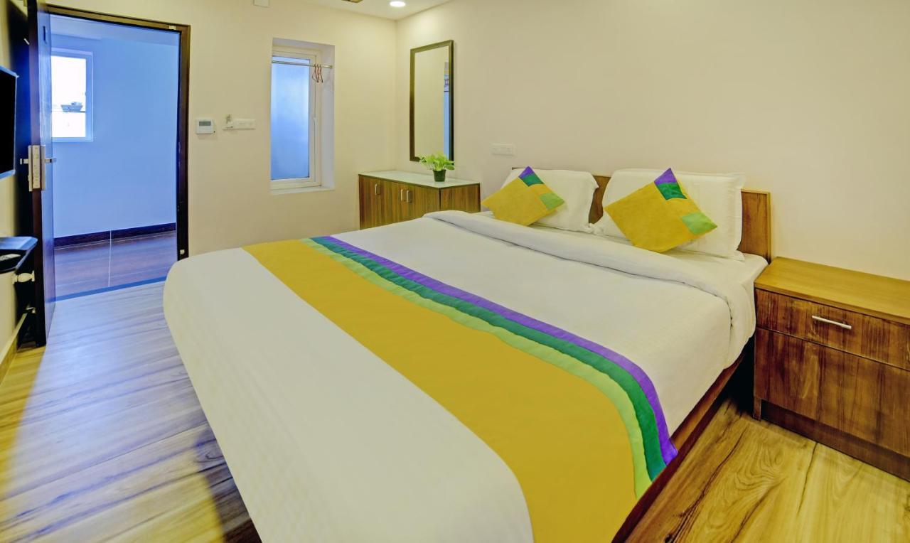 Treebo Trip Majestic Inn Thampanoor Thiruvananthapuram Exteriér fotografie